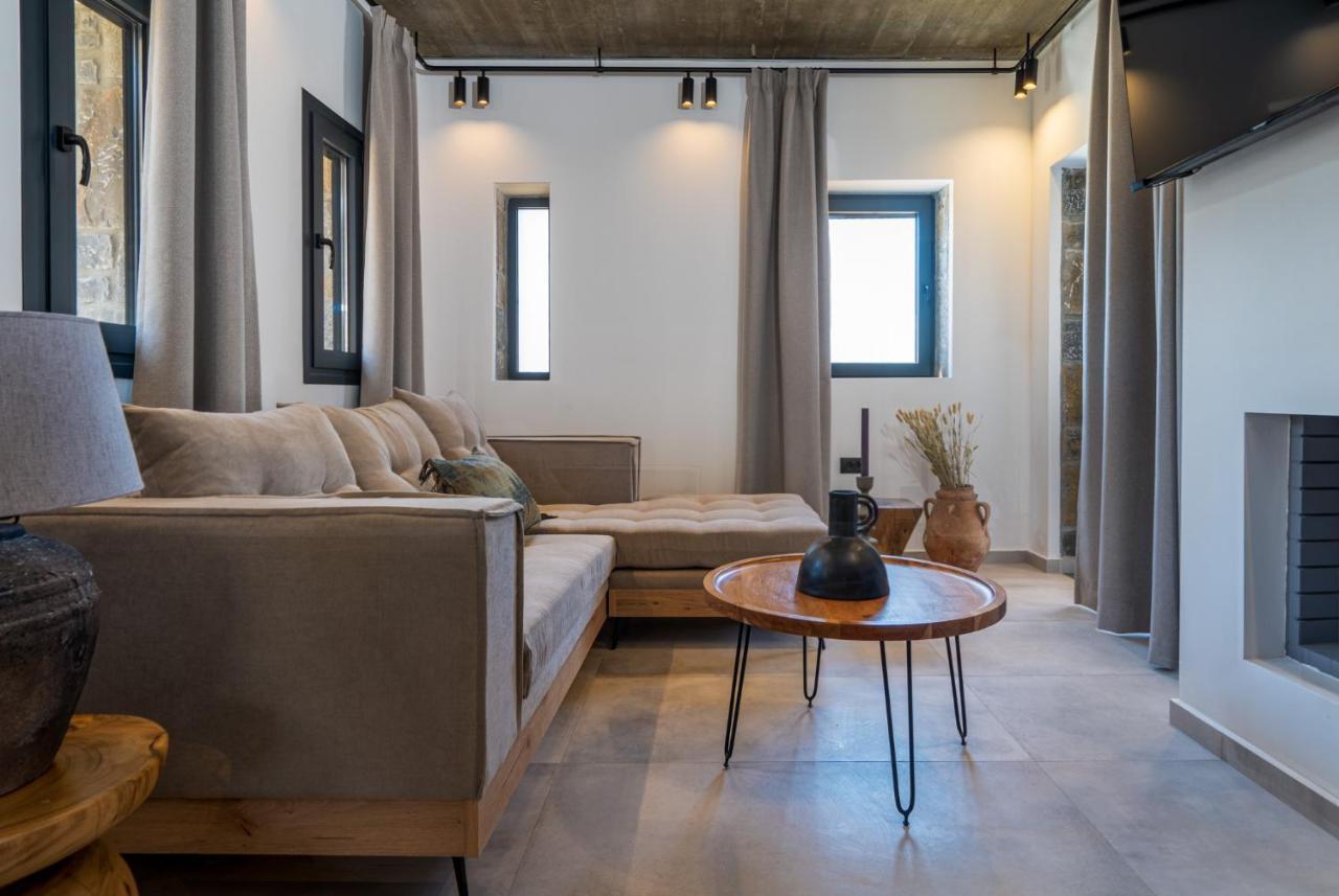 Celine Private Residences Léntas Екстериор снимка