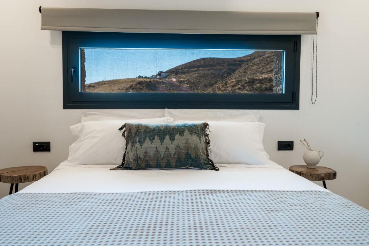 Celine Private Residences Léntas Екстериор снимка