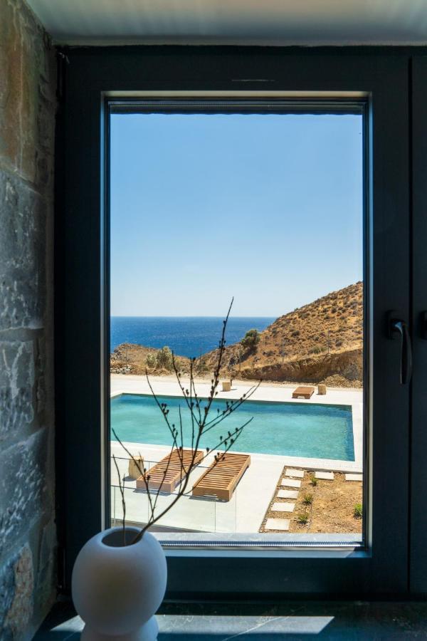 Celine Private Residences Léntas Екстериор снимка