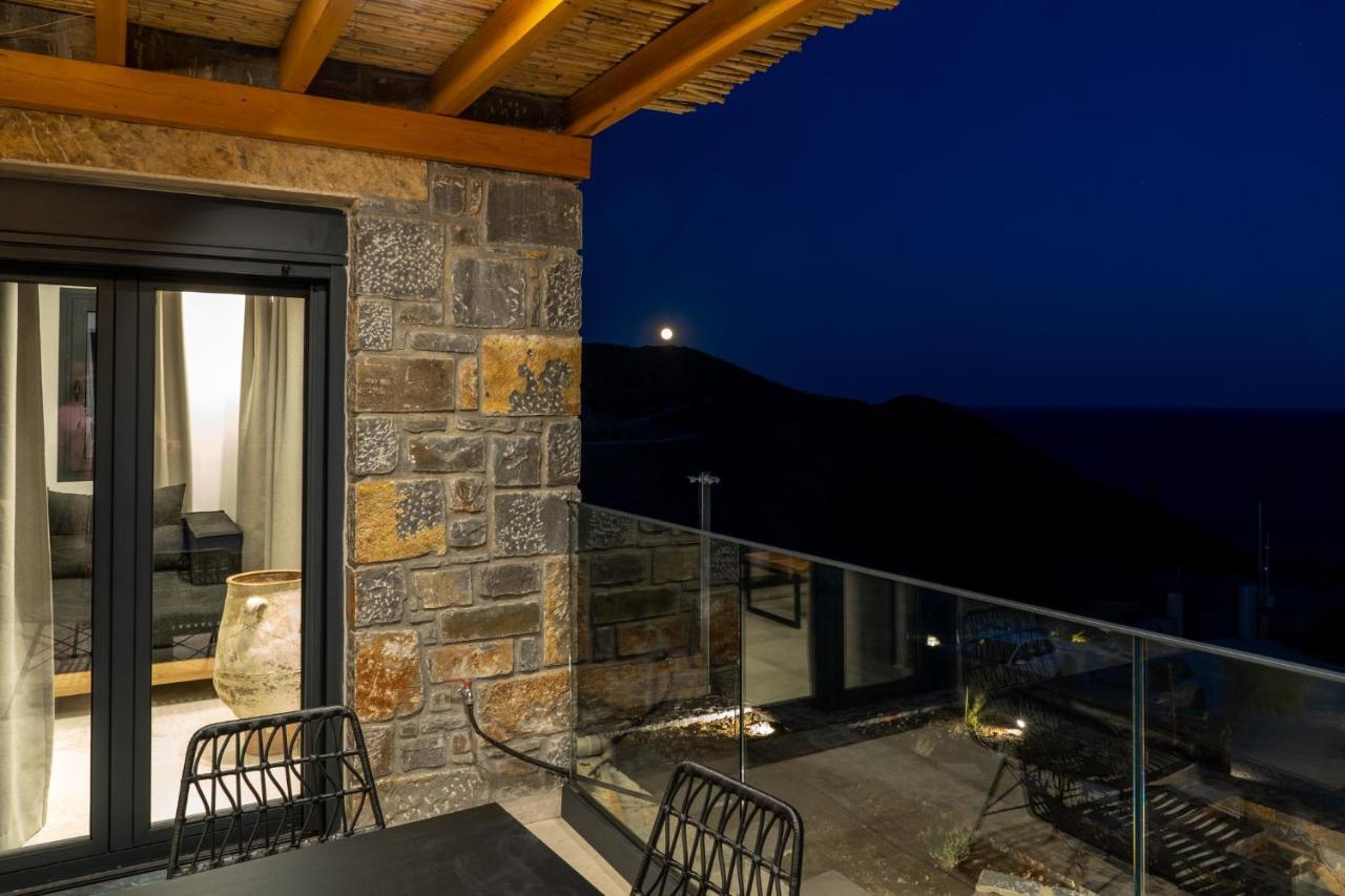 Celine Private Residences Léntas Екстериор снимка